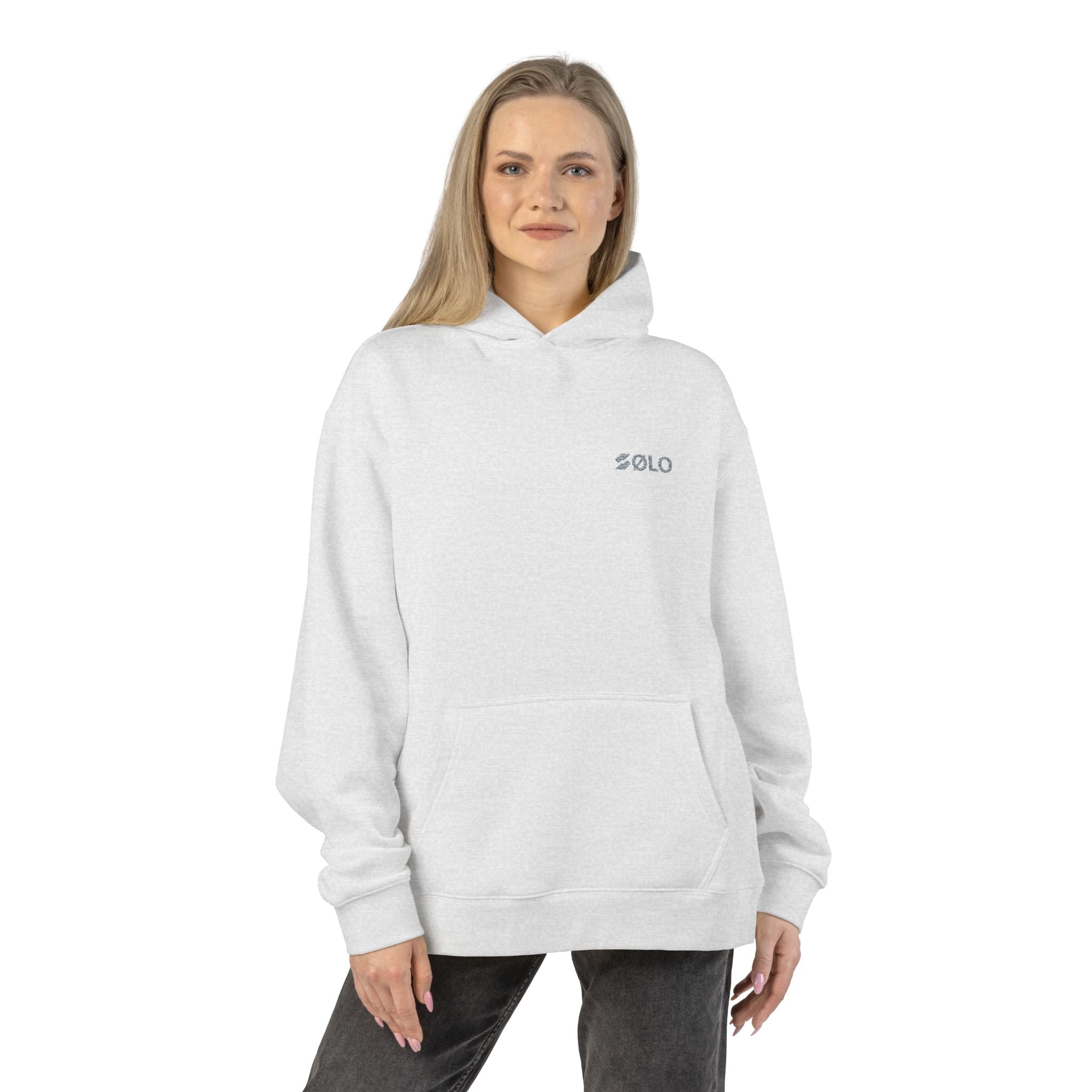 Solo minimal | Small Chest Text Sweatshirt